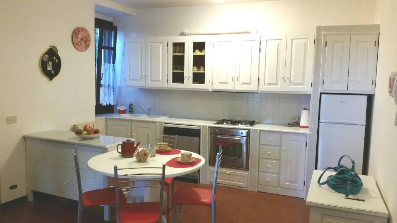 Chiara Apartment Caniparola di Fosdinovo